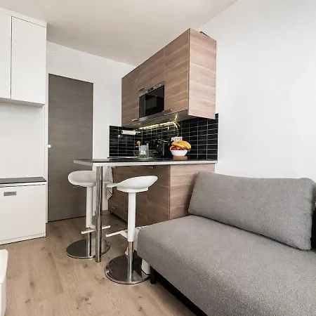 Cosy Buttes-chaumont - 2 Personnes *