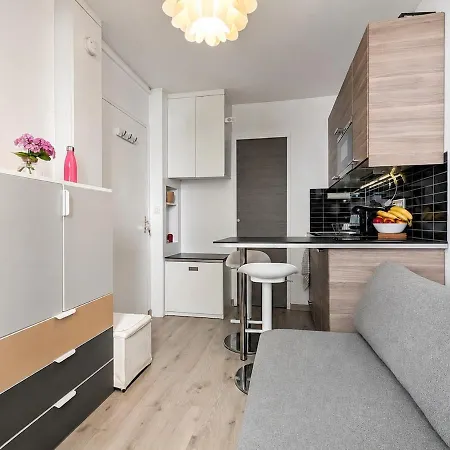 Cosy Buttes-chaumont - 2 Personnes Διαμέρισμα *